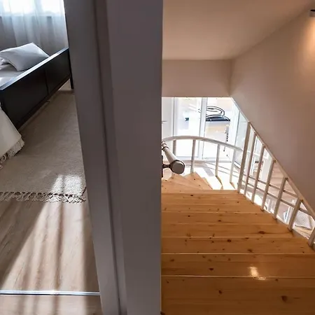 Teivara Private Pool - Heated Pool & Parking Апартаменти *